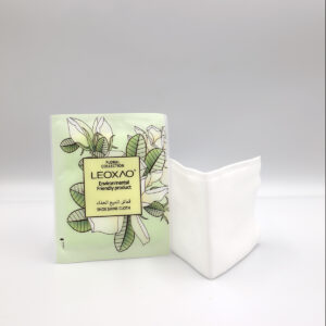 ملمع حذاء قماش ليكساو أخضر