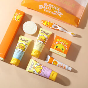 مجموعه العنايه بالطفل من بي داك